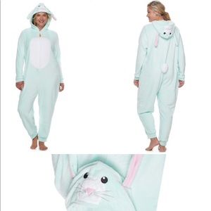 NWOTHooded Bunny Onesie